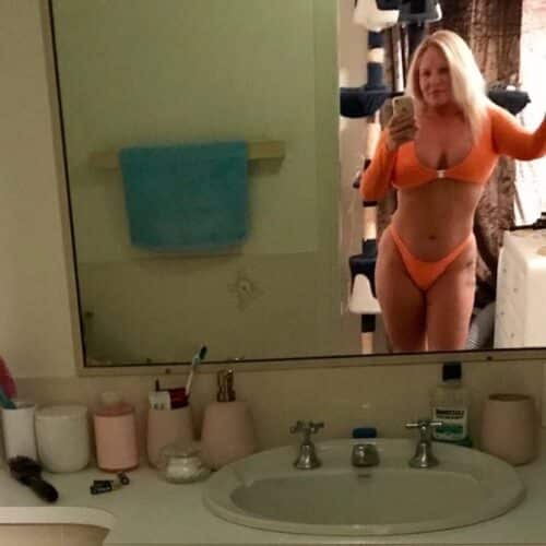 Anna la coquine du coin en manque